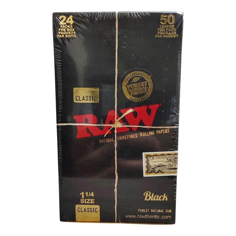 Raw Classic Black Rolling Papers 1-1/4